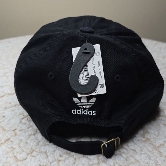 NWT Adidas Relaxed Strap-Back Hat Black OS - Picture 3 of 7
